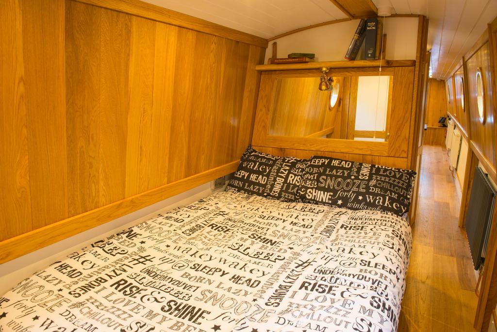 Narrowboat Puzzle Hotell Ely Eksteriør bilde