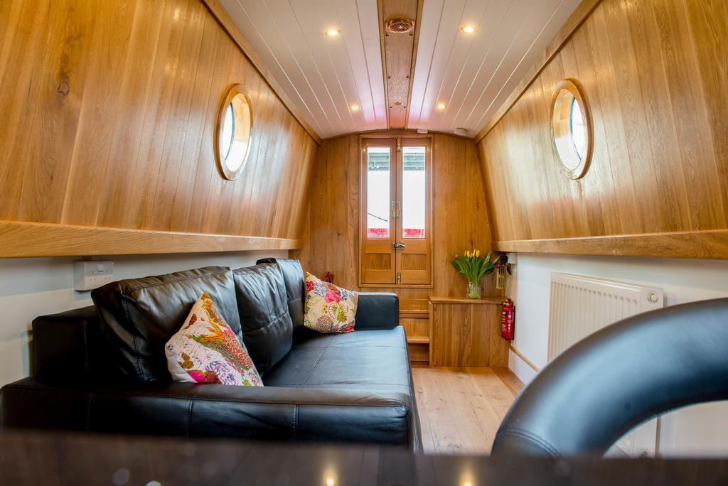 Narrowboat Puzzle Hotell Ely Eksteriør bilde