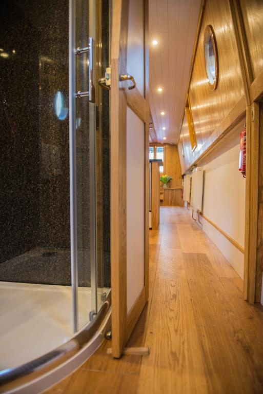 Narrowboat Puzzle Hotell Ely Eksteriør bilde