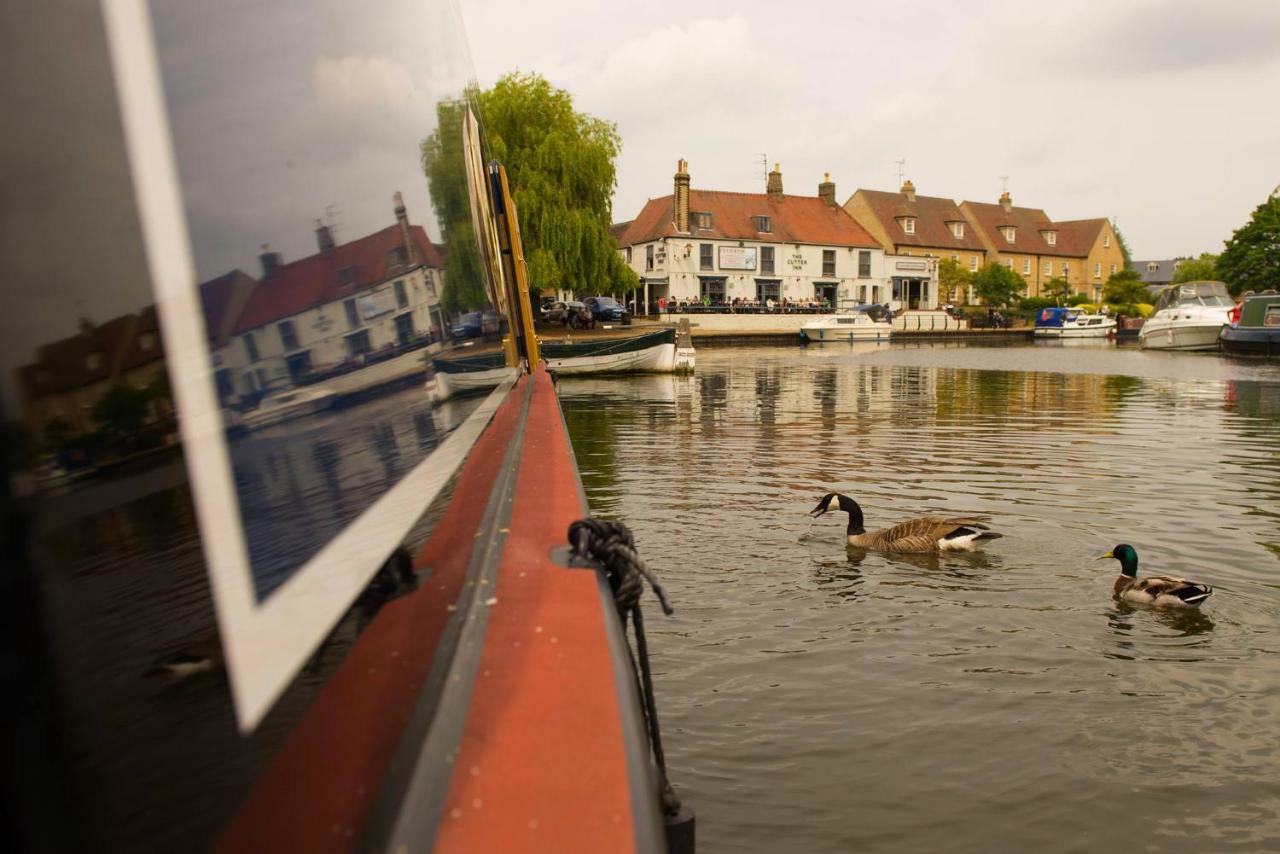 Narrowboat Puzzle Hotell Ely Eksteriør bilde
